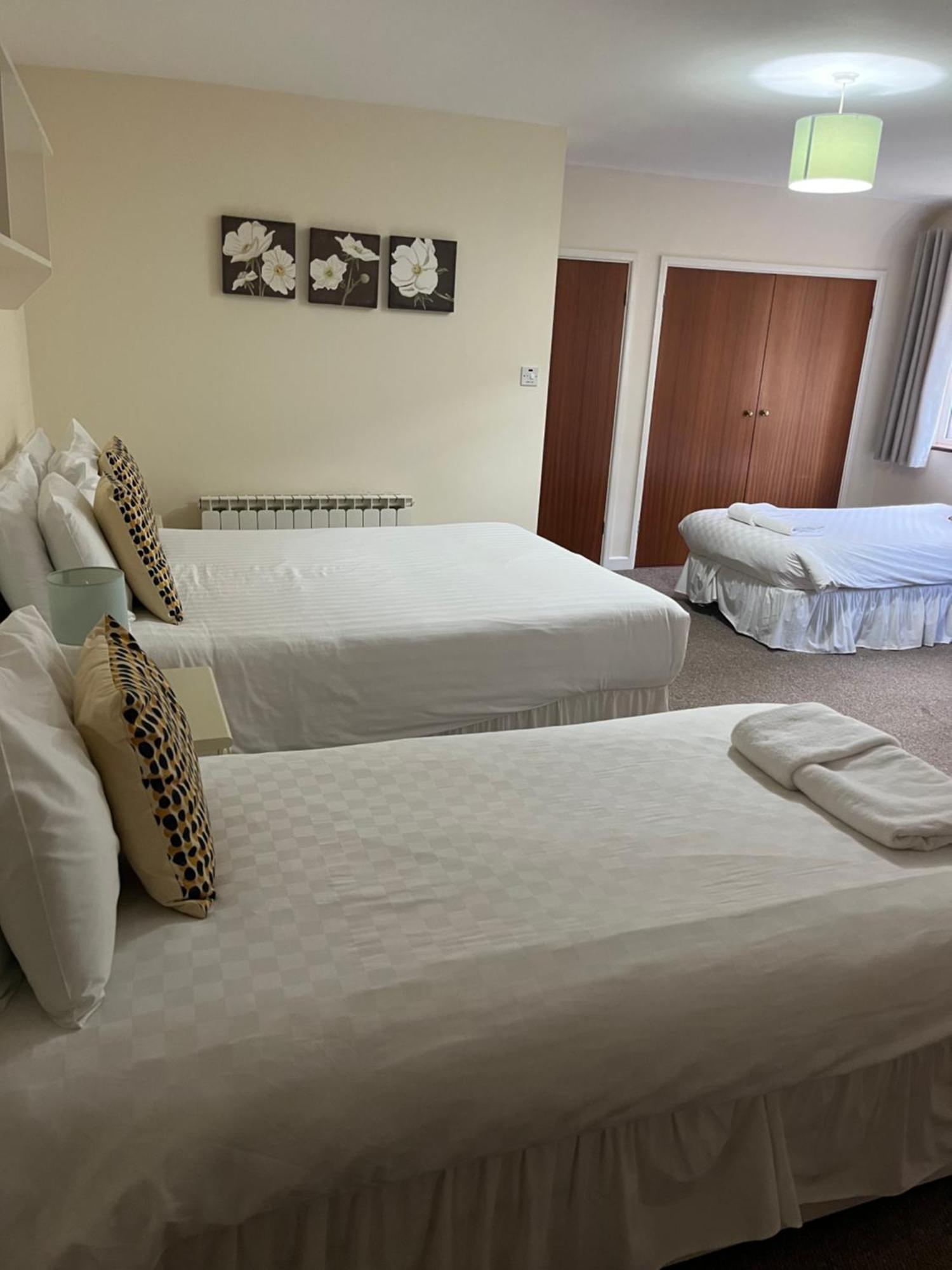 The Prince Of Wales Hotel St Ouen's Εξωτερικό φωτογραφία