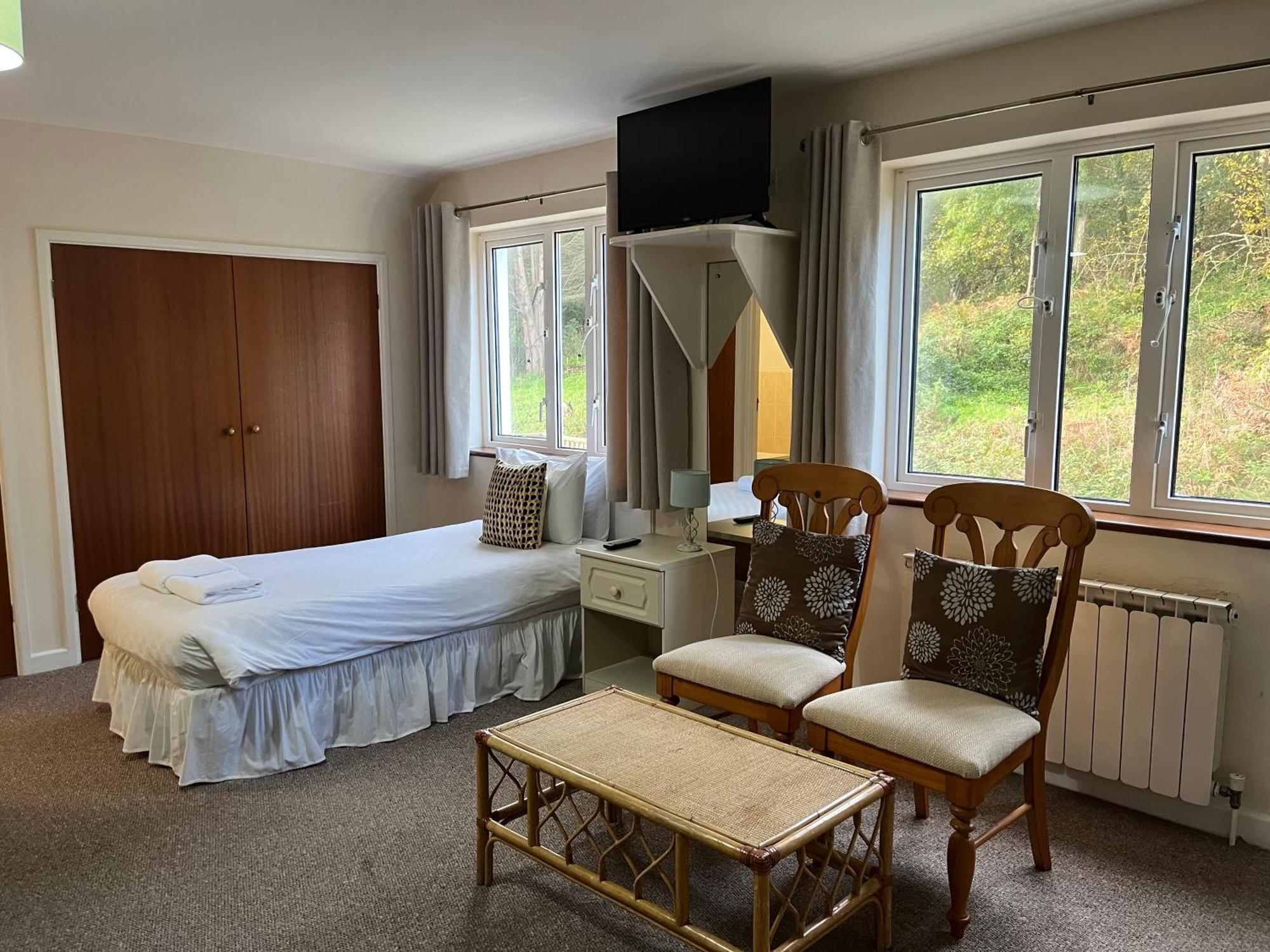 The Prince Of Wales Hotel St Ouen's Εξωτερικό φωτογραφία