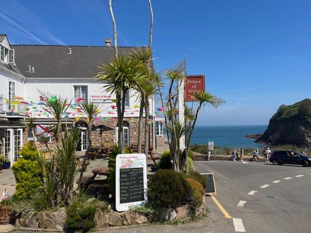 The Prince Of Wales Hotel St Ouen's Εξωτερικό φωτογραφία
